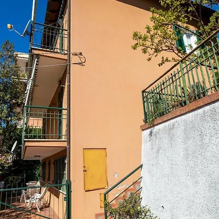Villetta Ombretta * Varraze